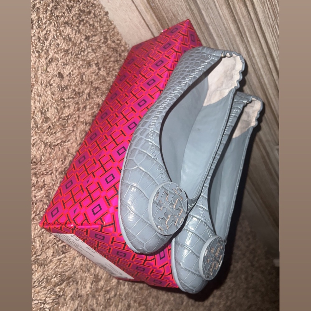 Tory burch ballet flats, worn once